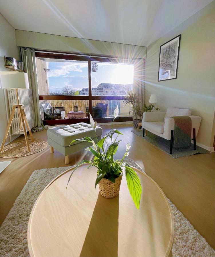 Appartement Tres Cosy A 5 Min Aeroport Geneve Ферней-Вольтер Экстерьер фото
